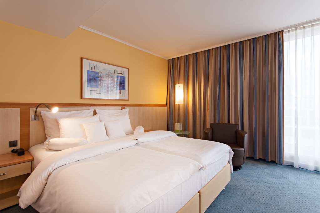 Lindner Hotel Cologne Am Dom, Part Of Jdv By Hyatt Room photo